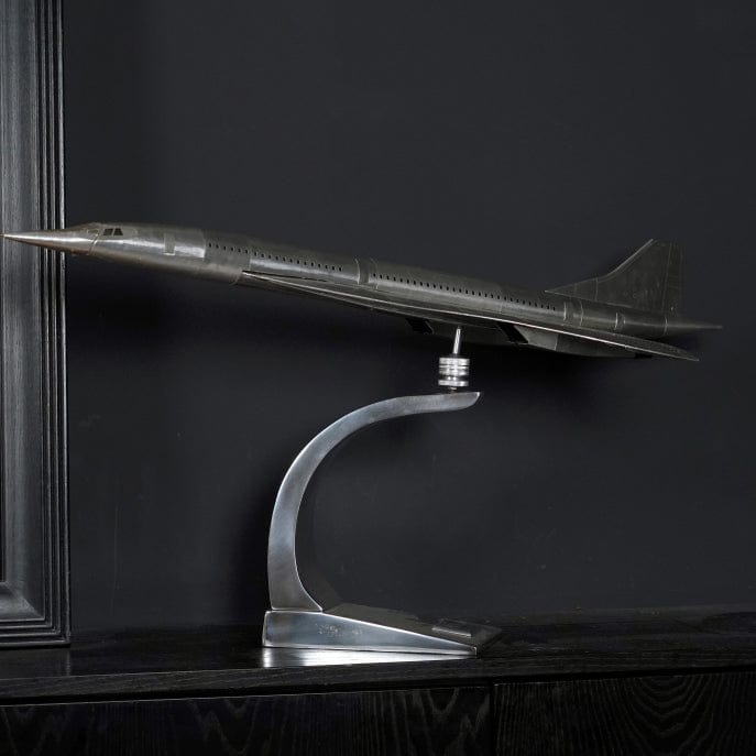 Authentic Models Aircraft Models Authentic Models Concorde AP460: Elegant Polished Aluminum Replica