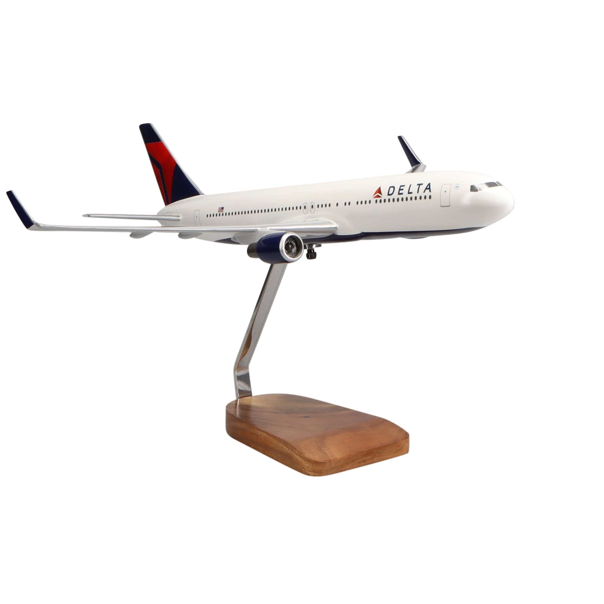 Boeing™ 767-300ER Delta Air Lines Large Mahogany Model