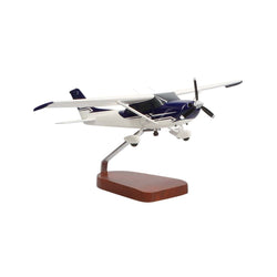 Cessna® 182 Skylane (Blue & White) Large Mahogany Model