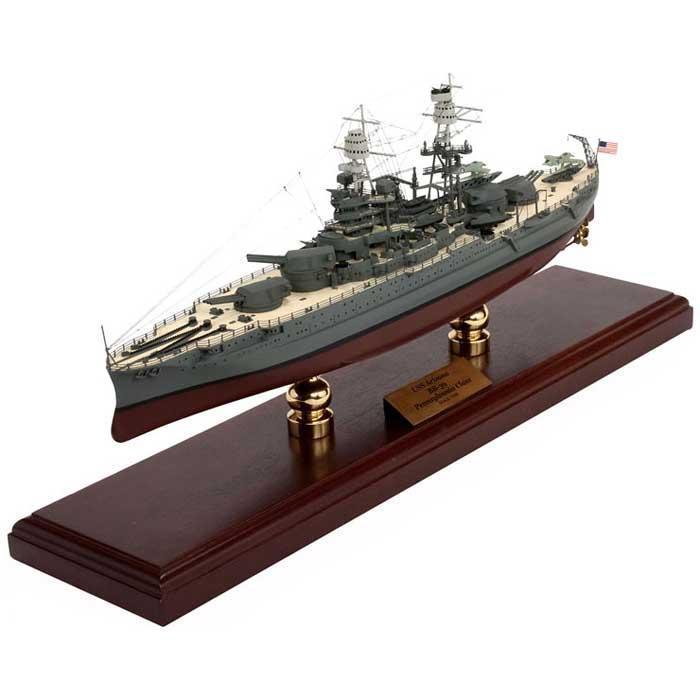 USS Arizona Mahogany Model - PilotMall.com