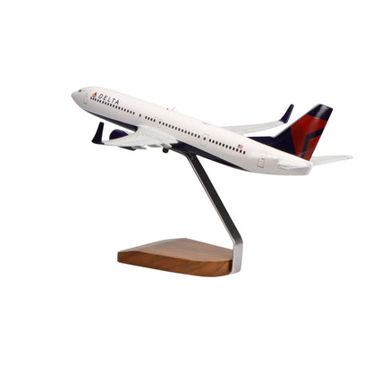 High Flying Models Aircraft Models Boeing 737-900ER Delta Air Lines Large Mahogany Model