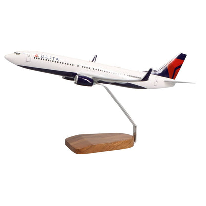 High Flying Models Aircraft Models Boeing 737-900ER Delta Air Lines Large Mahogany Model