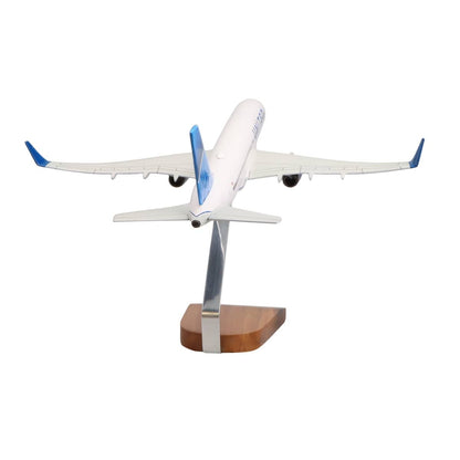 High Flying Models Aircraft Models Boeing 757-200 United Airlines Large Mahogany Model