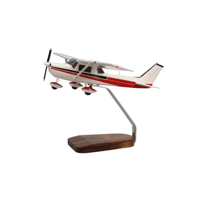 High Flying Models Aircraft Models Cessna 150 / 152 Large Mahogany Model