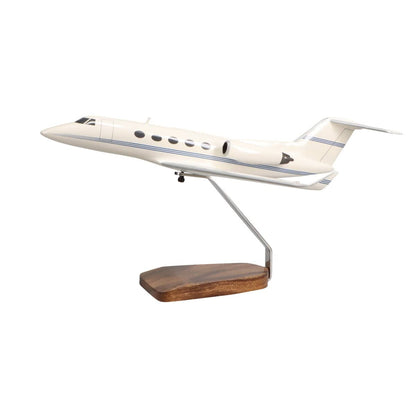 High Flying Models Aircraft Models Gulfstream III Large Mahogany Model