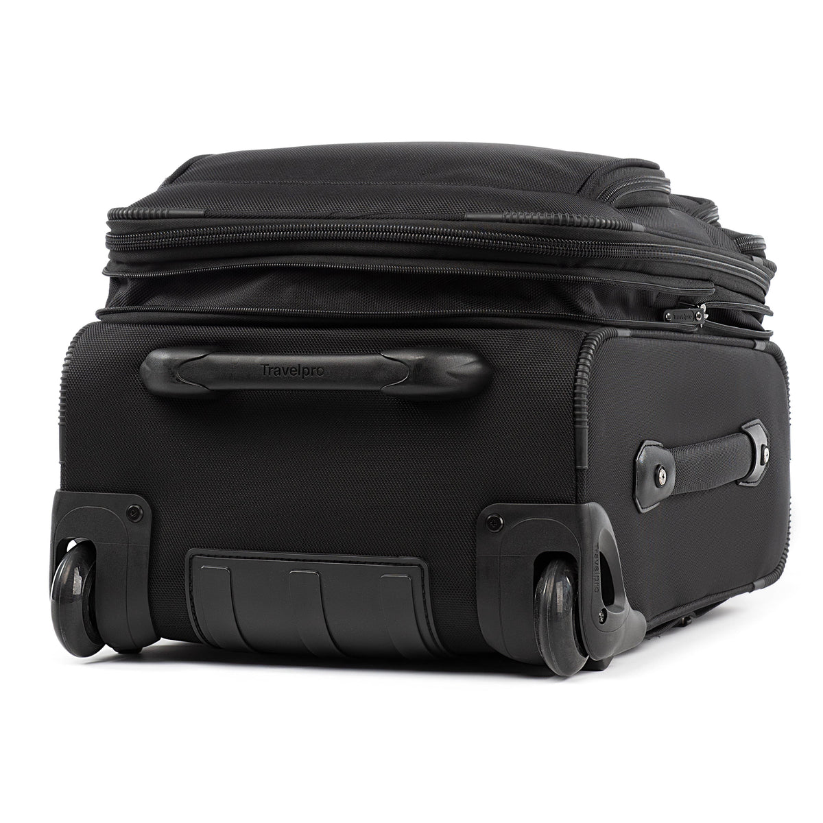 Travelpro Flight Bags Travelpro FlightCrew5 18" Expandable Rollaboard
