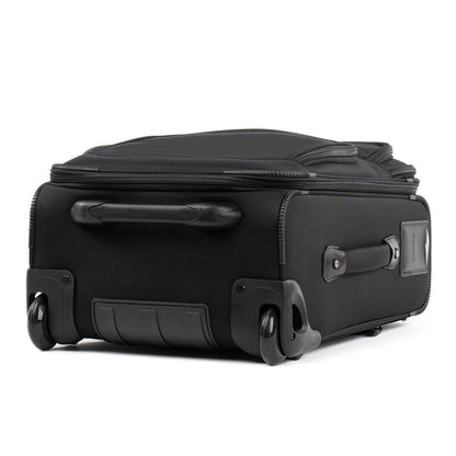 Travelpro Flight Bags Travelpro FlightCrew5 22" Rollaboard