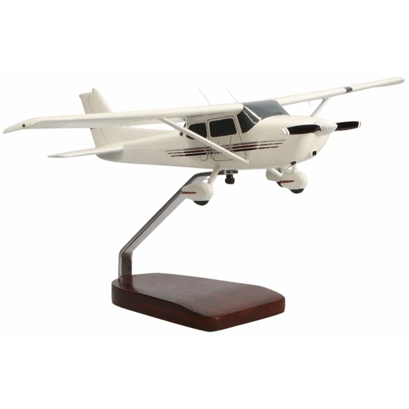 AWOS vs ASOS: Key Differences for Flight Planning