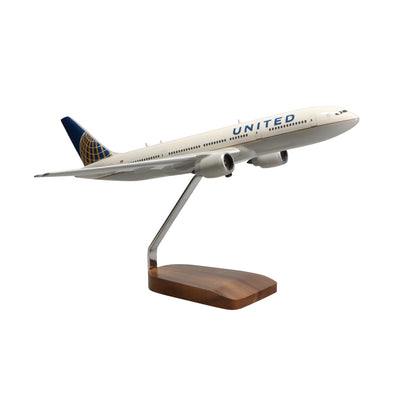 Boeing 777-200 United Airlines (Continental Merger) Large Mahogany Model