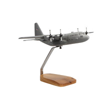 Lockheed C-130H Hercules (cinza) modelo grande mogno