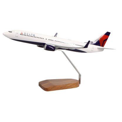 Boeing 737-900ER Delta Air Lines Modelo grande de caoba