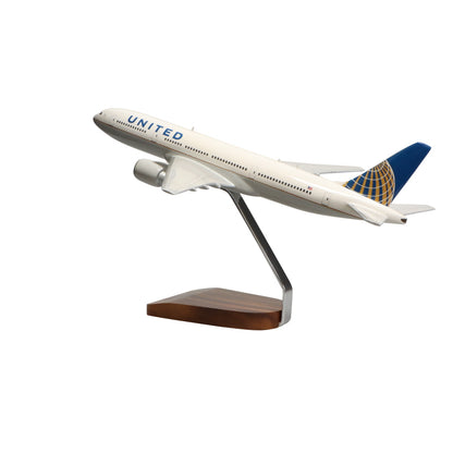Boeing 777-200 United Airlines (Continental Merger) Large Mahogany Model