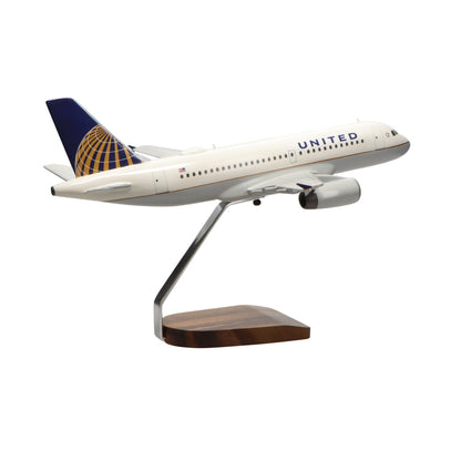 Airbus A319-100 United Airlines (librea de fusión continental) Modelo grande de caoba