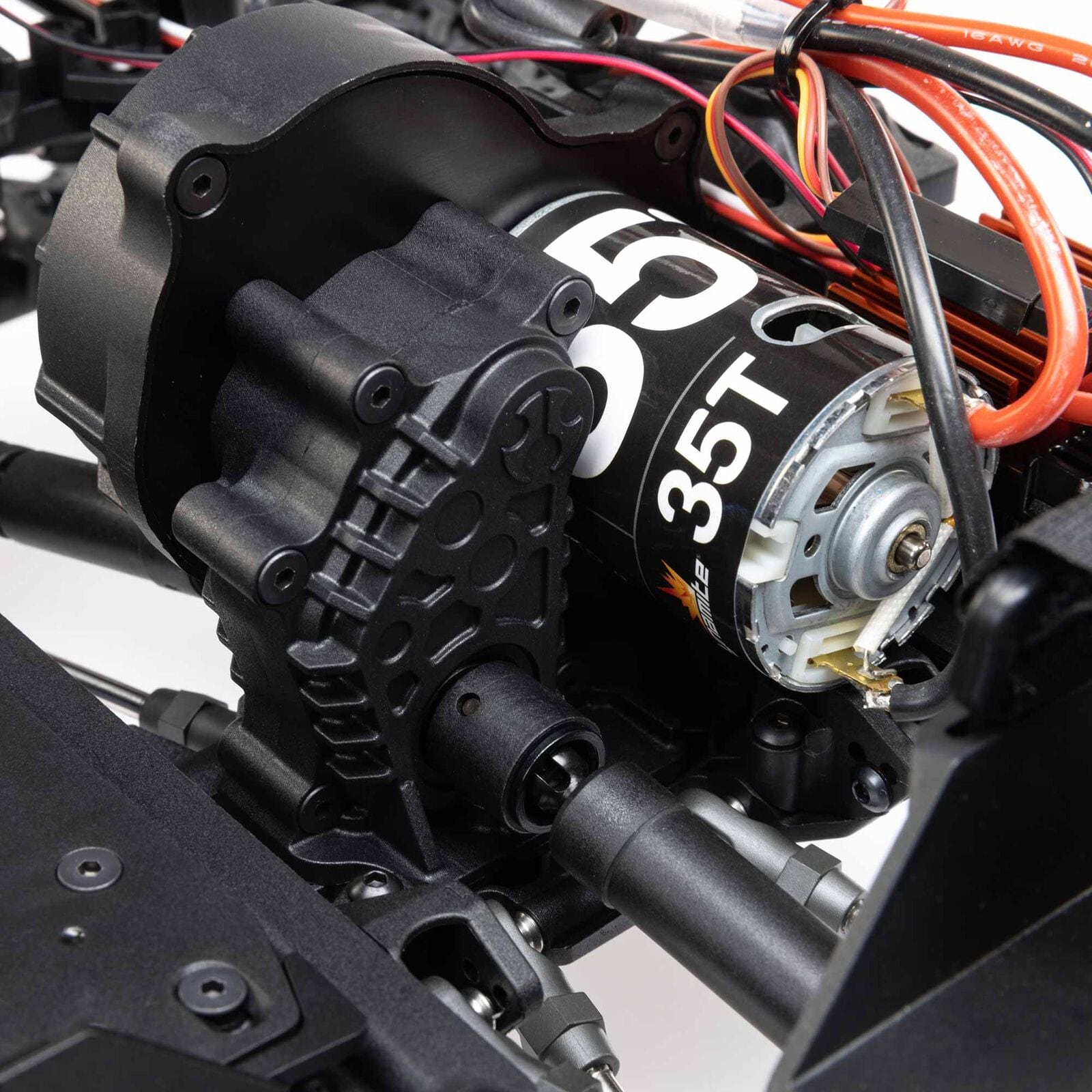 Axial Remote Control Planes Axial R/C Truck SCX10 III Base Camp 82 Chevy K10 RTR (Ready-to-Run, Battery and Charger Not Included) Blue, AXI03030T1