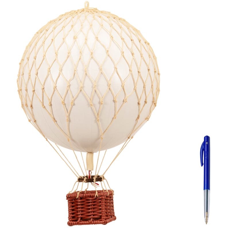 Authentic Models Sculptures & Statues Authentic Models Pure White Travels Light AP161PW