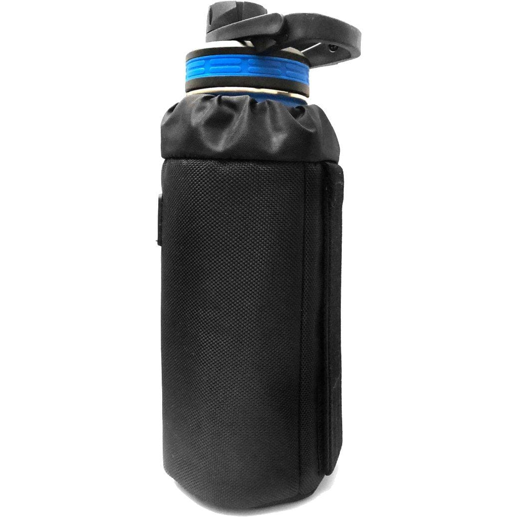 https://www.pilotmall.com/cdn/shop/products/aerocoast-water-bottle-attachment-731814.jpg?v=1692306977