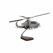 High Flying Models Aircraft Models Bell® AH-1Z Viper Large Mahogany Model
