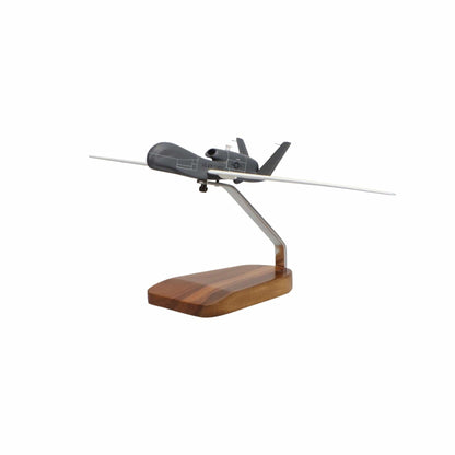 High Flying Models Aircraft Models Northrop Grumman RQ-4B Global Hawk® U.S. Air Force Large Mahogany Model