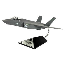 Carrier Version F35C USN Mahogany Model 1/48 Scale